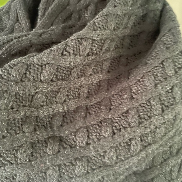 Fraas Black Knit Infinity Scarf - Picture 2 of 4